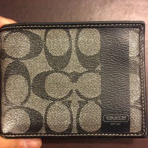 Men’s coach bifold leather wallet